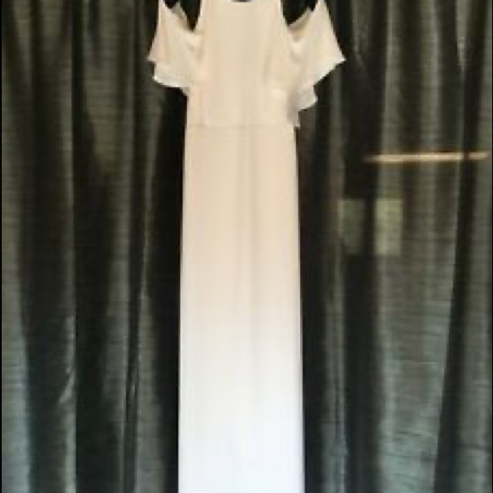 Halston cold shoulder, Floor length dress in ivory